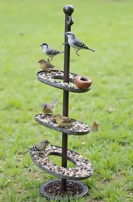 Bird Feeder Station Ideas 2025