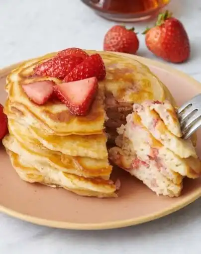 Strawberry pancakes